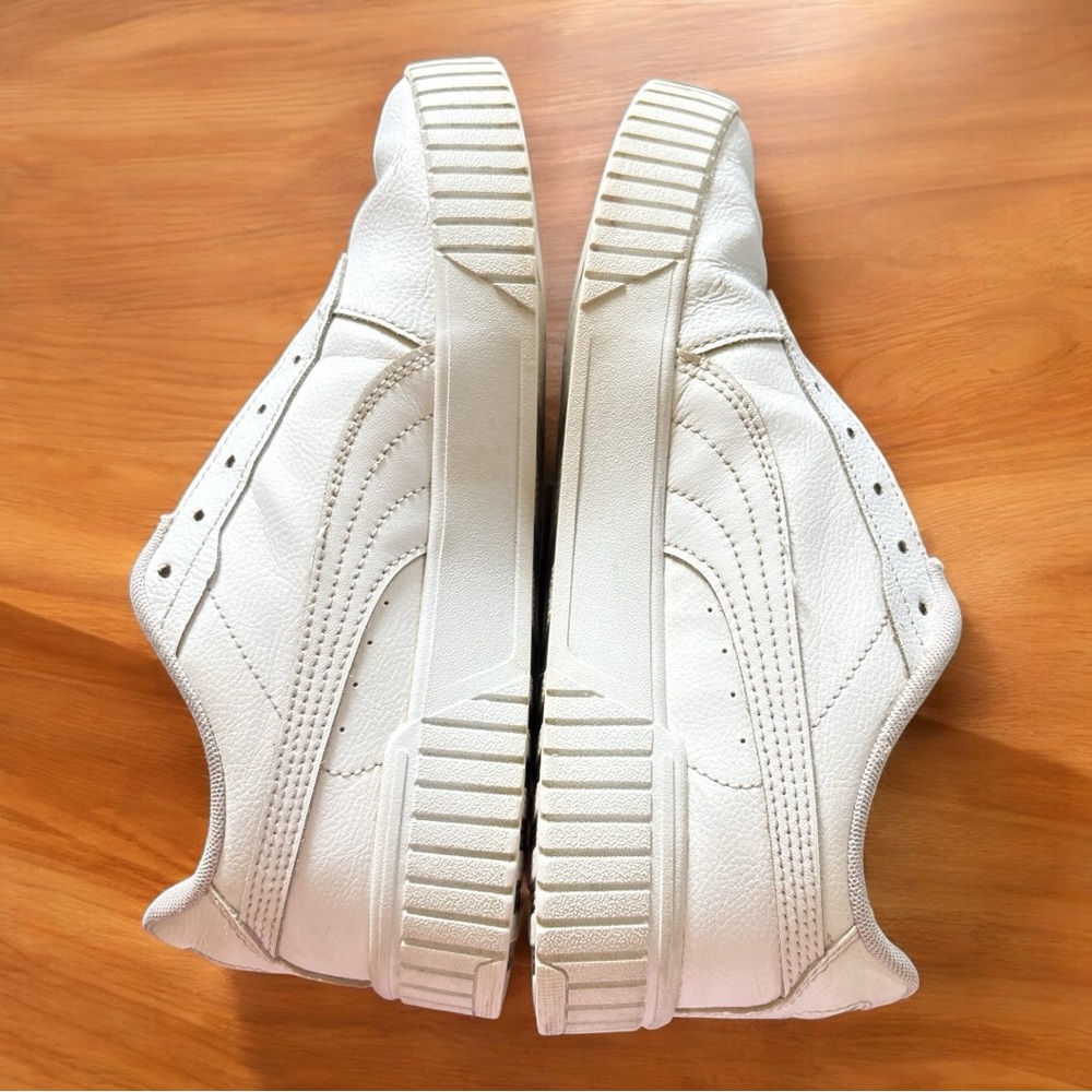 Women’s Puma Carina White Leather Sneakers Size 10 - Picture 5 of 11
